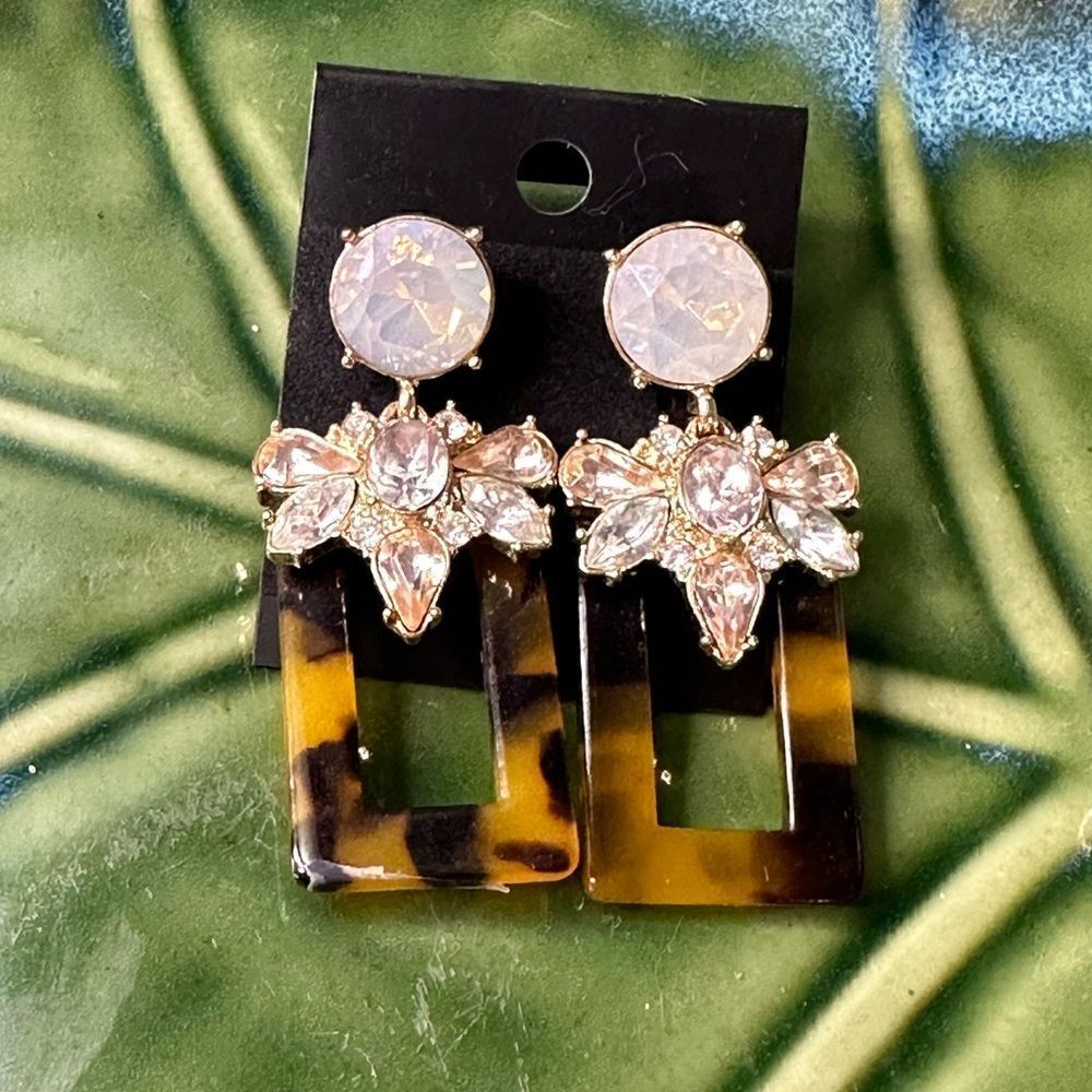 Beautiful Tortoise & Rhinestone Pierced Statement Earrings Very Good Quality